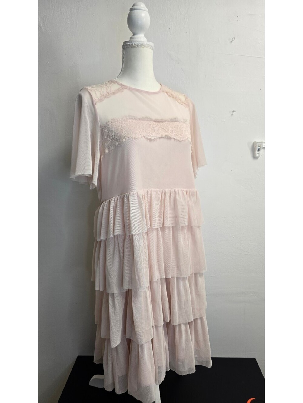 Torrid Pink Mesh Lace Tiered Ruffle Midi Dress Size 1 Romantic Feminine